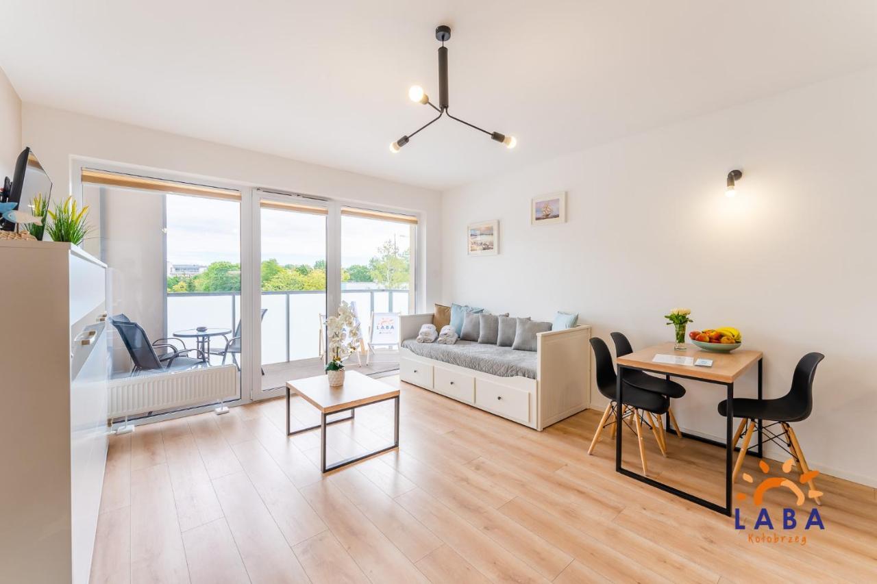 Laba Kolobrzeg Apartamenty Kasprowicza 20Ab 外观 照片