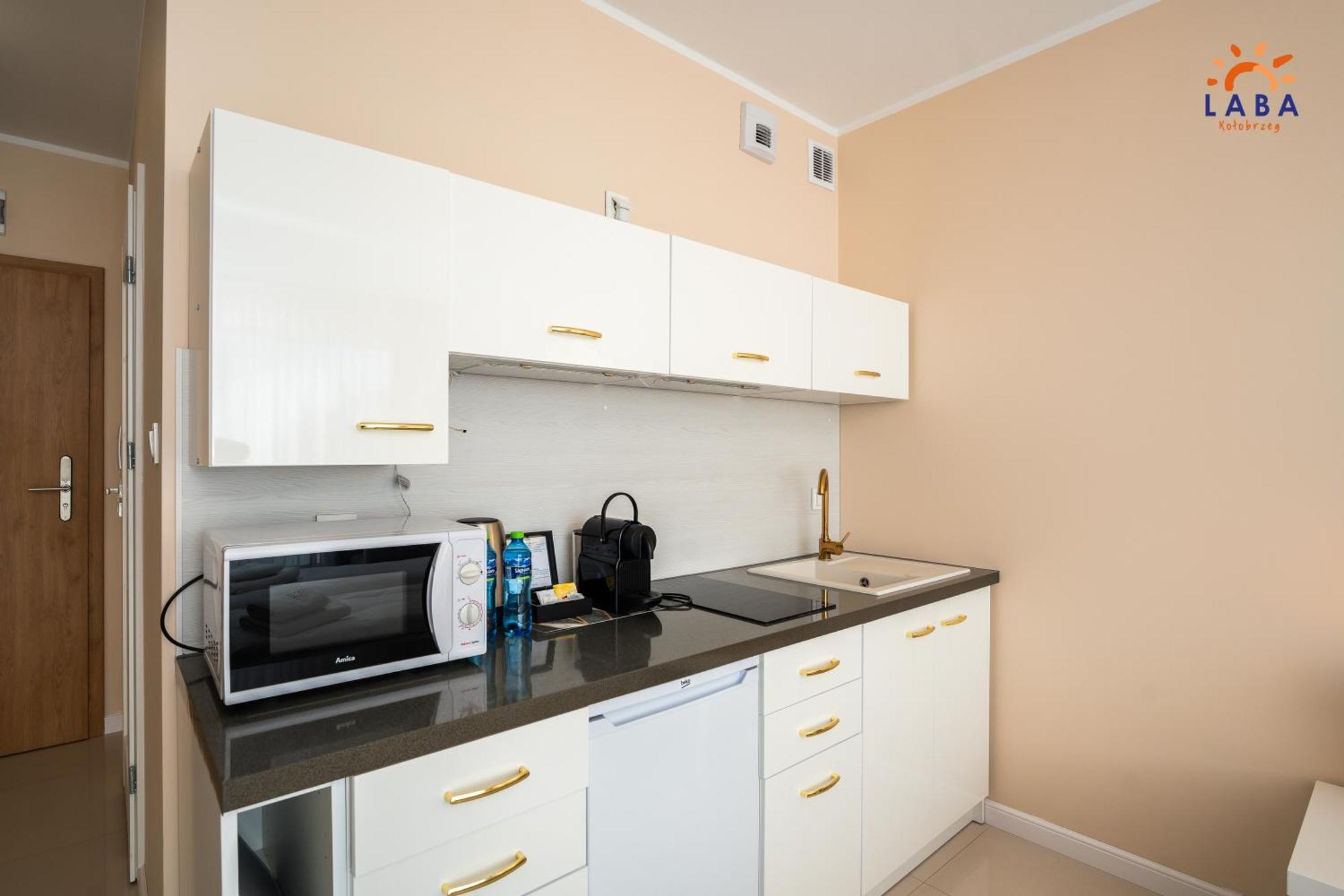 Laba Kolobrzeg Apartamenty Kasprowicza 20Ab 外观 照片