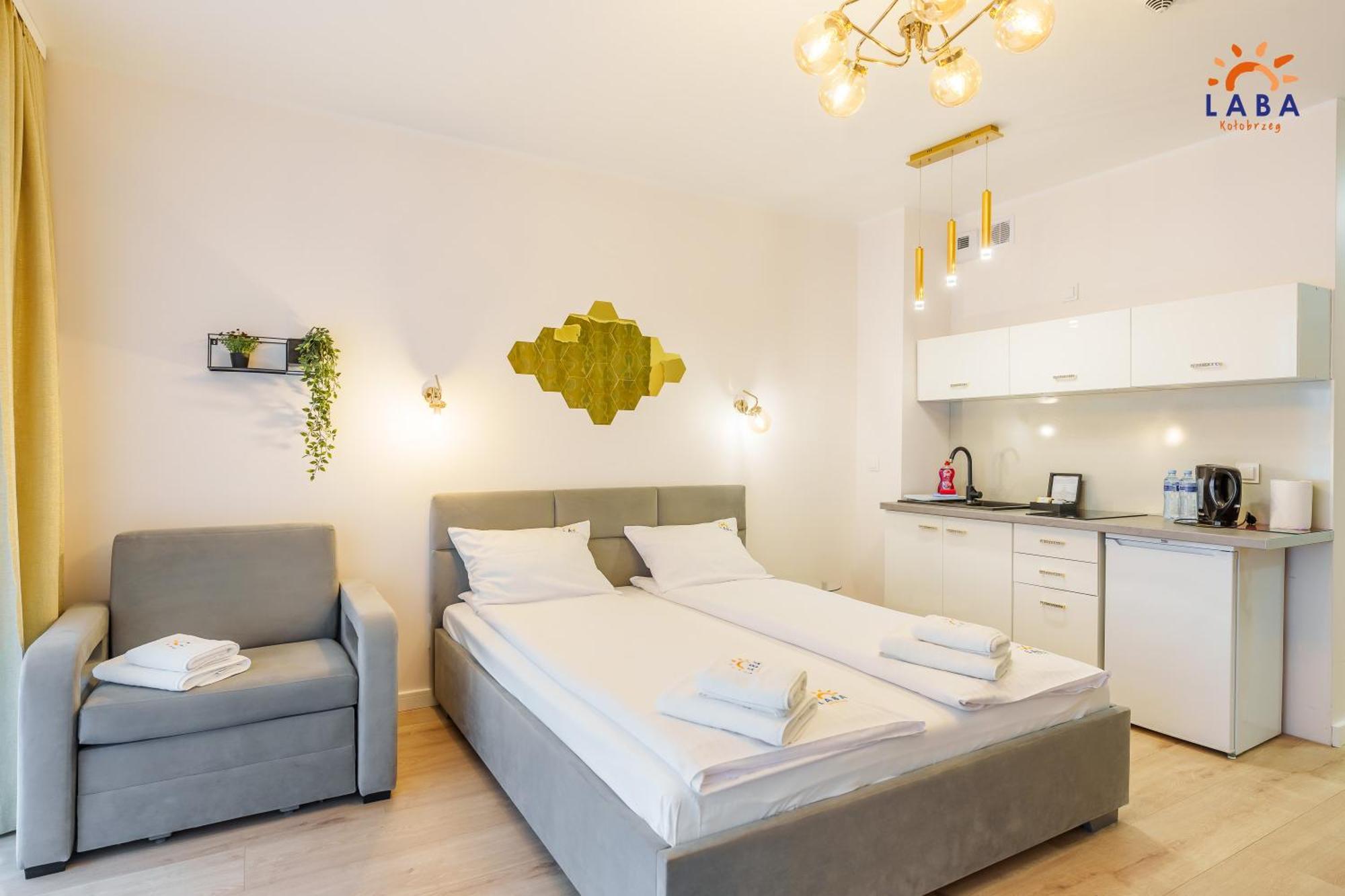 Laba Kolobrzeg Apartamenty Kasprowicza 20Ab 外观 照片