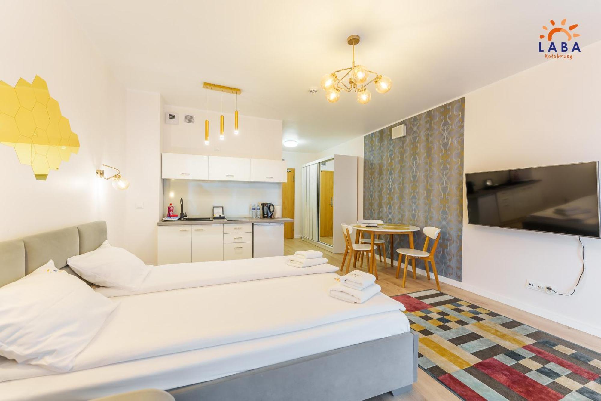 Laba Kolobrzeg Apartamenty Kasprowicza 20Ab 外观 照片