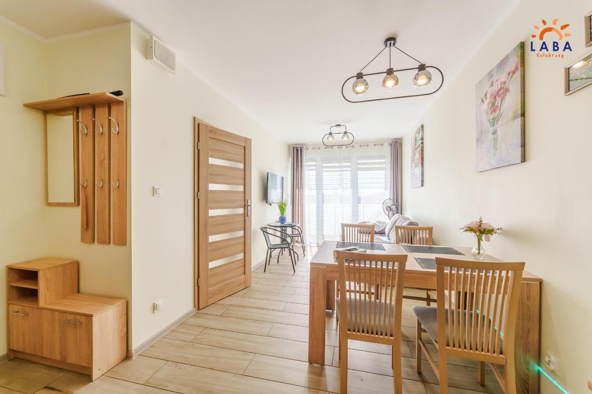 Laba Kolobrzeg Apartamenty Kasprowicza 20Ab 外观 照片