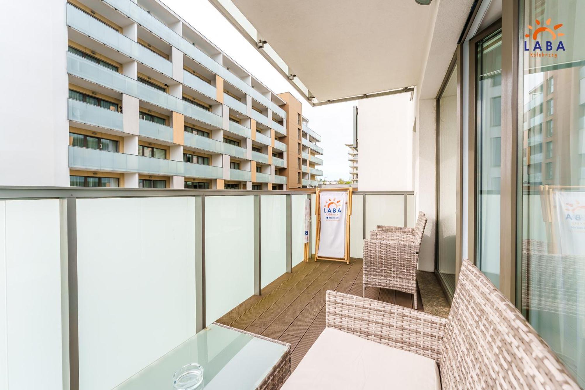 Laba Kolobrzeg Apartamenty Kasprowicza 20Ab 外观 照片